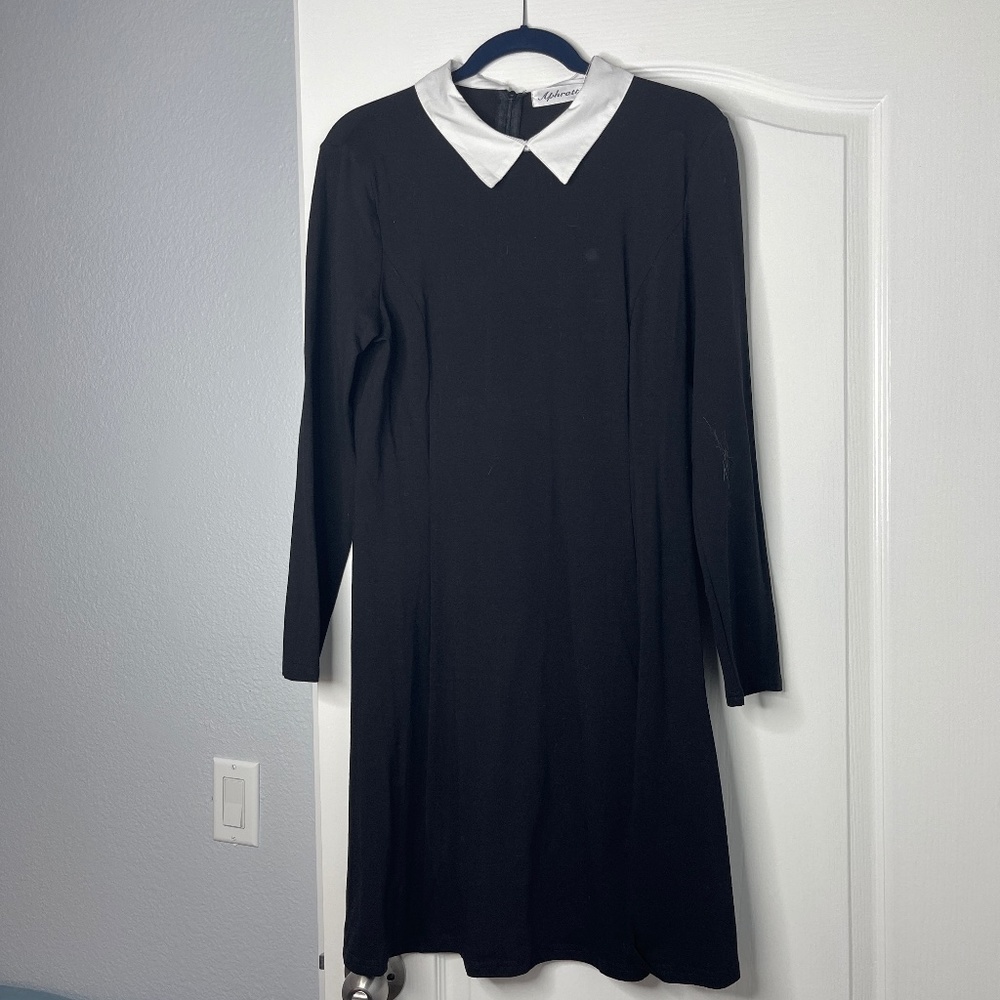 Aphratti Dress